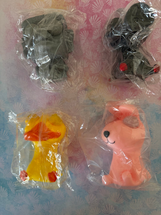 בובות מוציאות עיינים